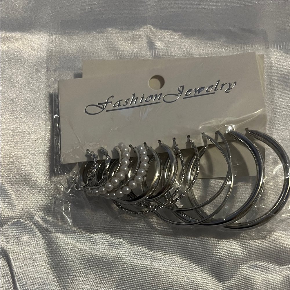 Silver Hoop and Pearl Earring Set 6 peace